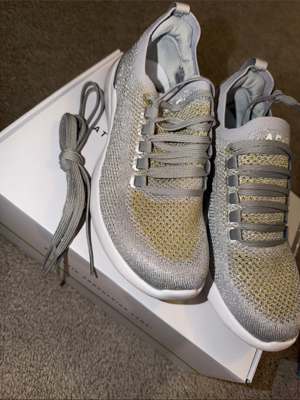 APL Techloom Breeze metallic silver and gold size 7 worn 1x extra laces